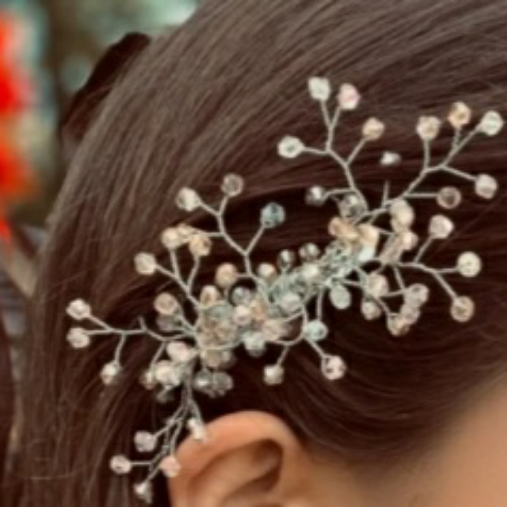 Bridal  hair accessory